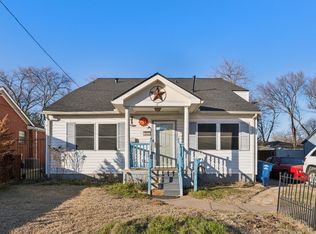 4023 Falls Dr, Dallas, TX 75211