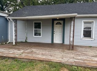 2404 Vermont St, Middletown, OH 45044