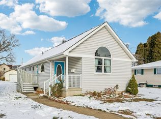 212 Pine St, Zelienople, PA