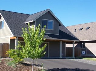 20782 Alpine Ridge Pl UNIT 2, Bend, OR 97701