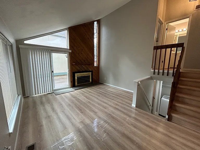 3722 S Danube Cir — Photo 4