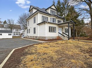 901 Bedford Rd, Schenectady, NY 12308