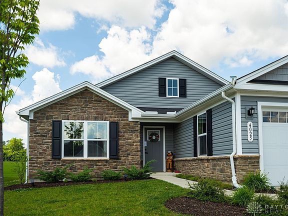 3rd image of 4025 Lupine Way