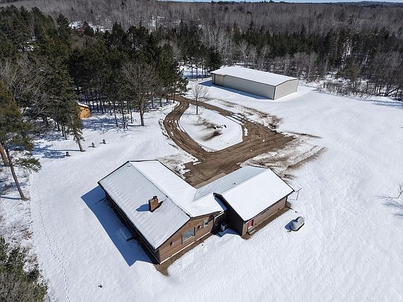 5th image of 24996 Horseshoe Rd