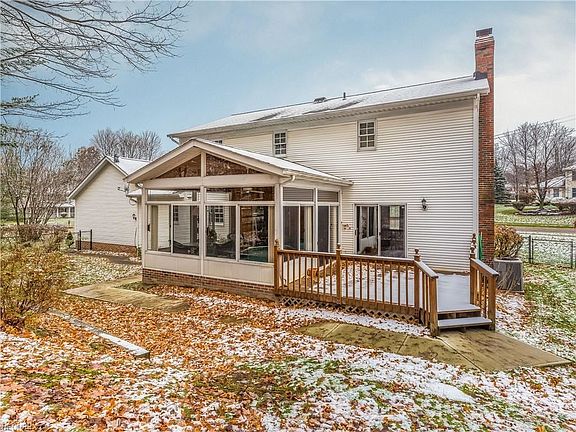 5th image of 1140 Deepwood Dr