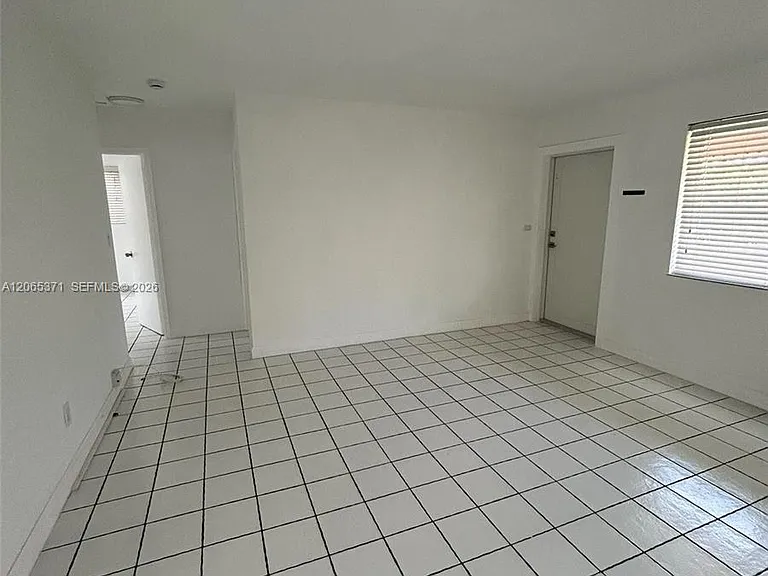 4250 NW 3rd St #4250 — Photo 10