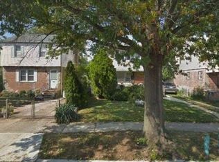 27 Locustwood Blvd, Elmont, NY 11003