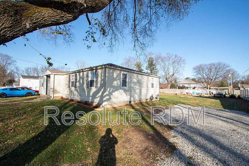 Building Photo - 4155 N County Road 575 E