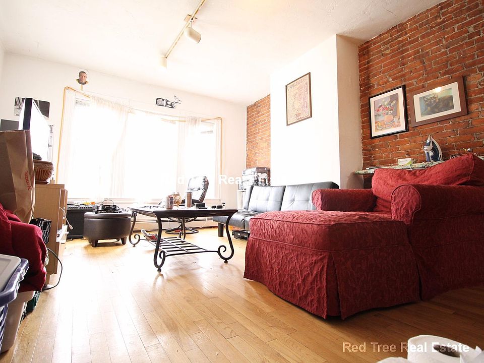 1st image of 66 Murdock St #3