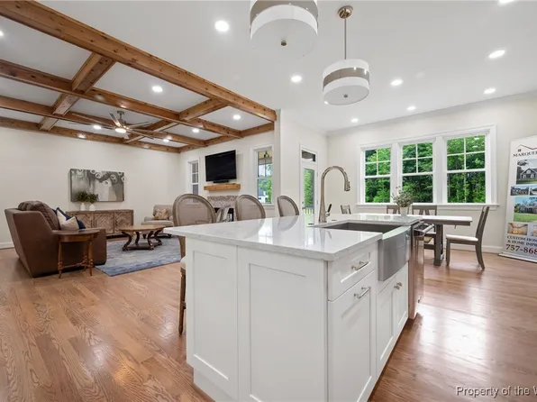 104 William Storrs Rd, Yorktown, VA 23693