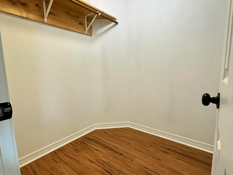 104 Ambiance Cir — Photo 13