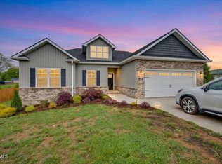 225 Old Stage Rd, Gray, TN 37615
