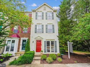 21101 Footstep Ter, Ashburn, VA 20147
