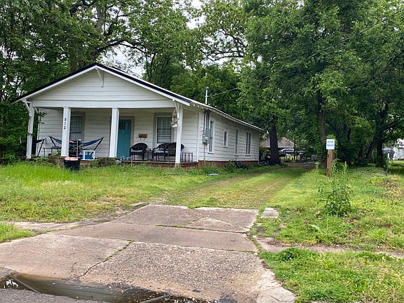 2nd image of 812 College St