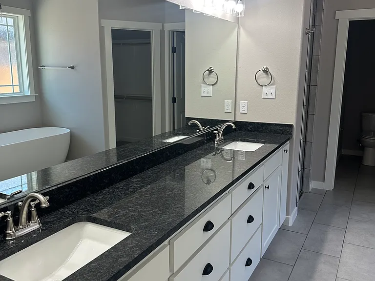 5038 Shefflera Dr — Photo 10