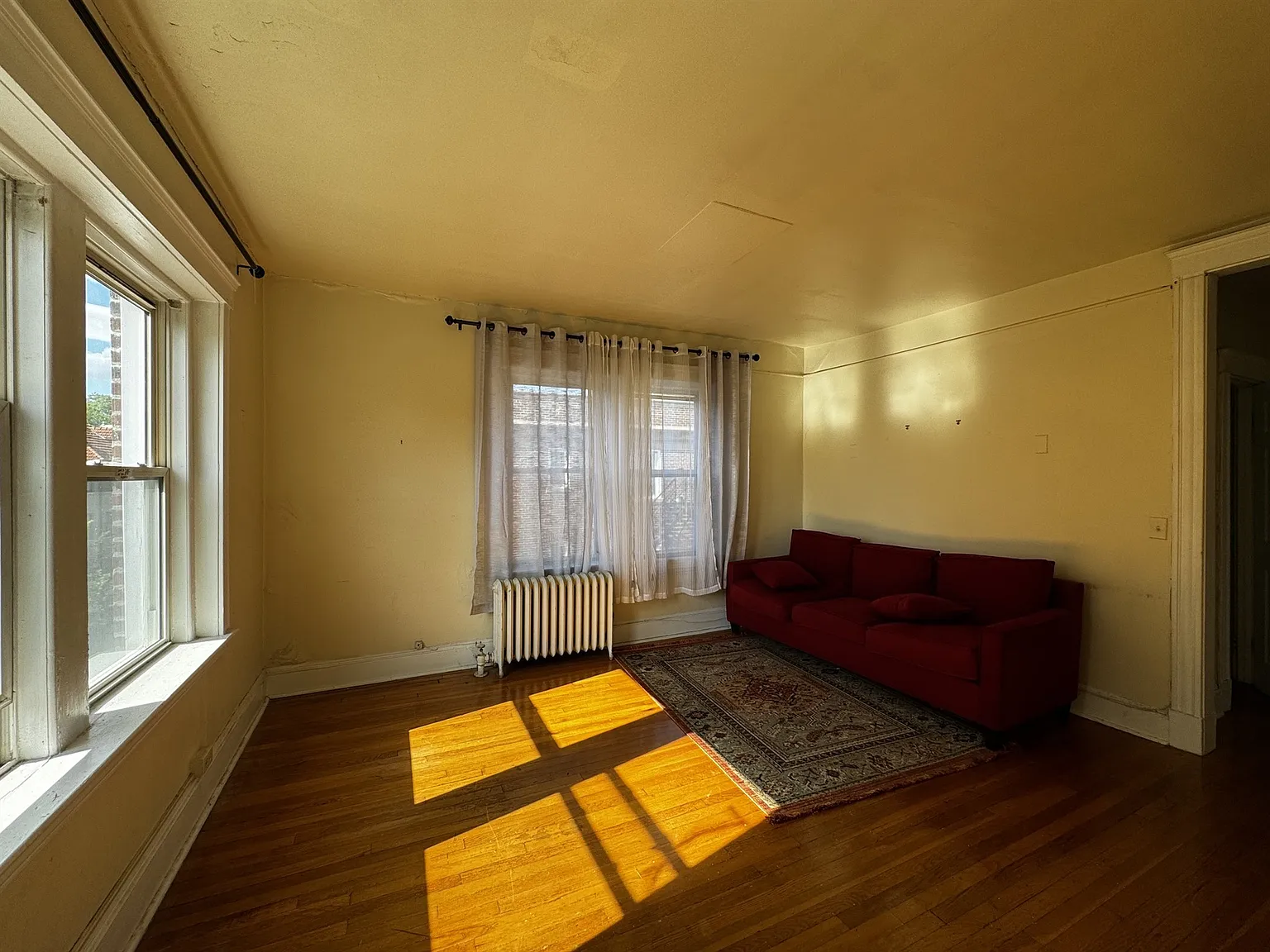 1 bed, 420 sqft, $2,850 — Photo 3