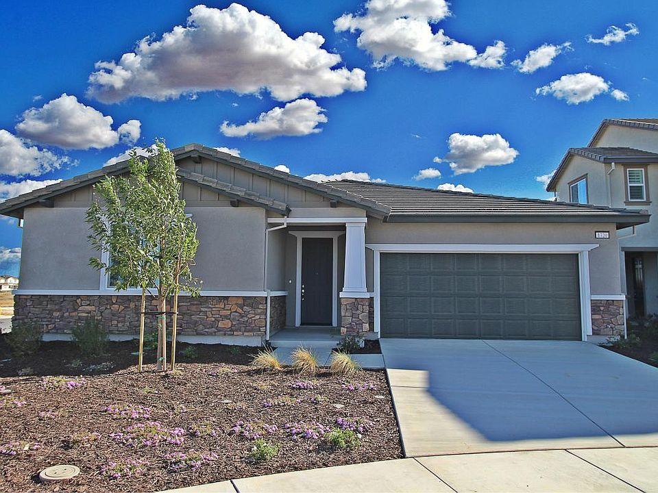 1st image of 1720 Water Lily Dr
