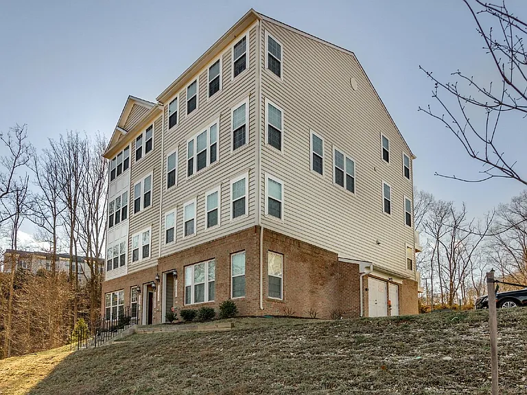 14755 Malloy Ct — Photo 1