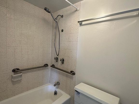 Bathroom with bathtub