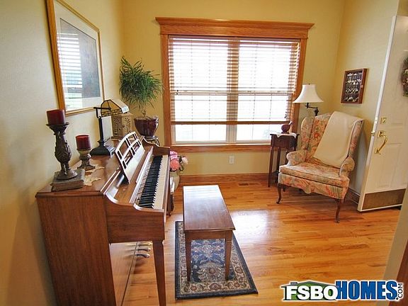 Front Sitting Room