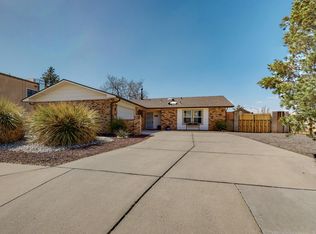7225 Yorktown Ave NE, Albuquerque, NM 87109