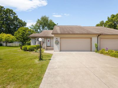 1615 Pine Ridge Ct, Elkhart, IN, 46514
