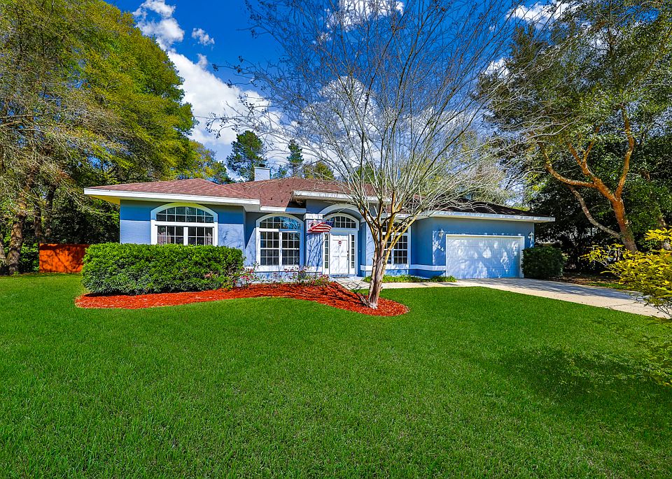 1st image of 744 Charmwood Dr