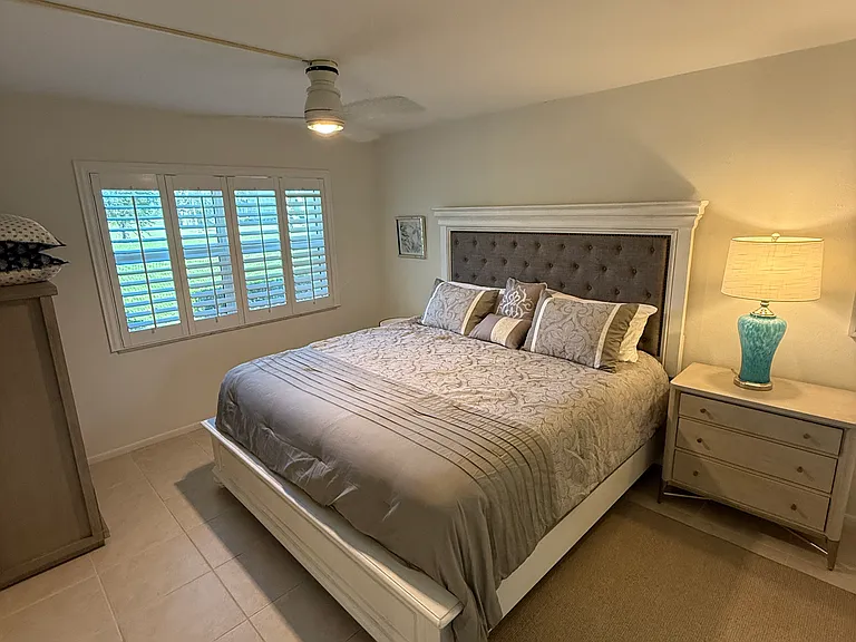 1724 Pine Valley Dr #114 — Photo 6