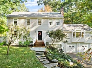 9 Old Teller Rd, Trumbull, CT 06611