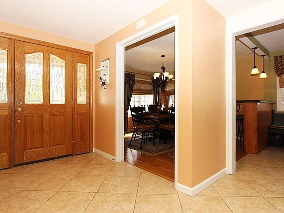 5th image of 3131 Arlotte Ave