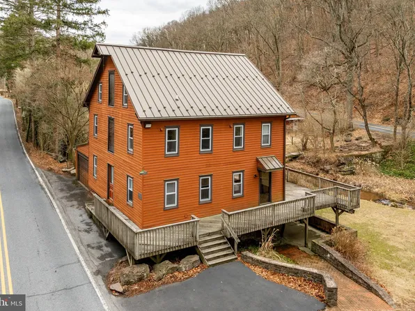 833 Wyomissing Rd, Mohnton, PA 19540