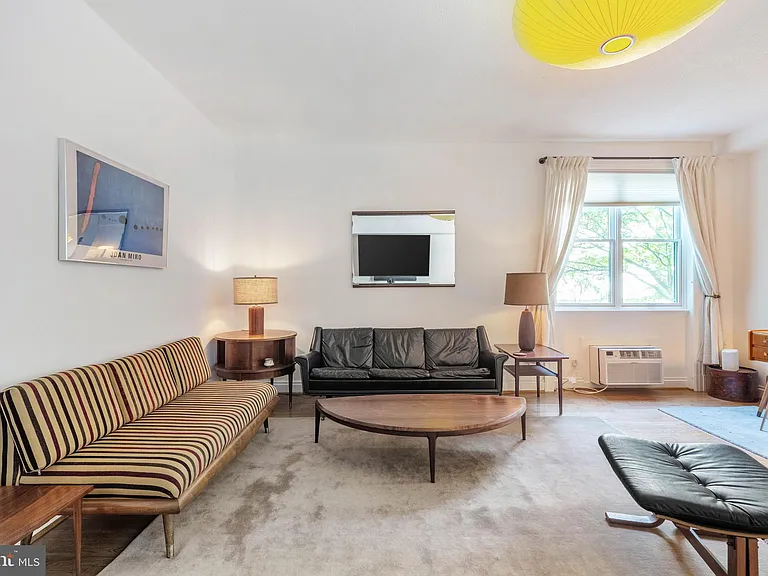 3100 Connecticut Ave NW #230 — Photo 5