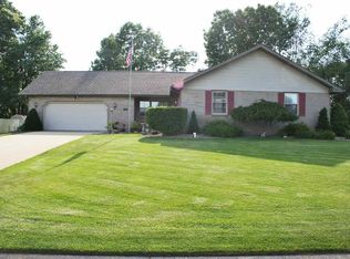 54721 Dawn Dr, Osceola, IN 46561