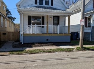 35 Clifford St, Buffalo, NY 14210