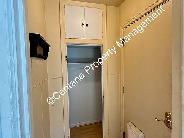 800 W Galena St — Photo 22