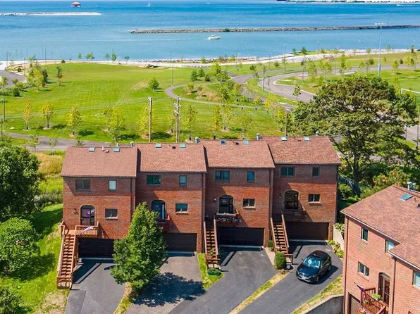 428 Lakefront Blvd, Buffalo, NY 14202