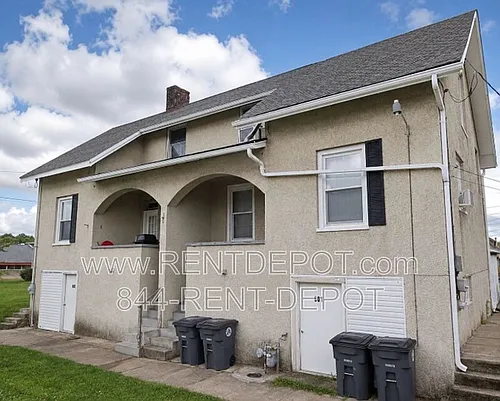 801-805 Hess Ave Photo 1