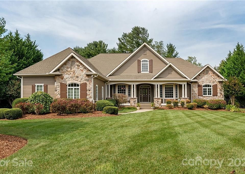1st image of 62 Vintage Barn Ln