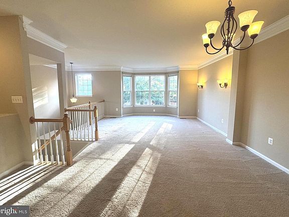 4th image of 4477 Monmouth St