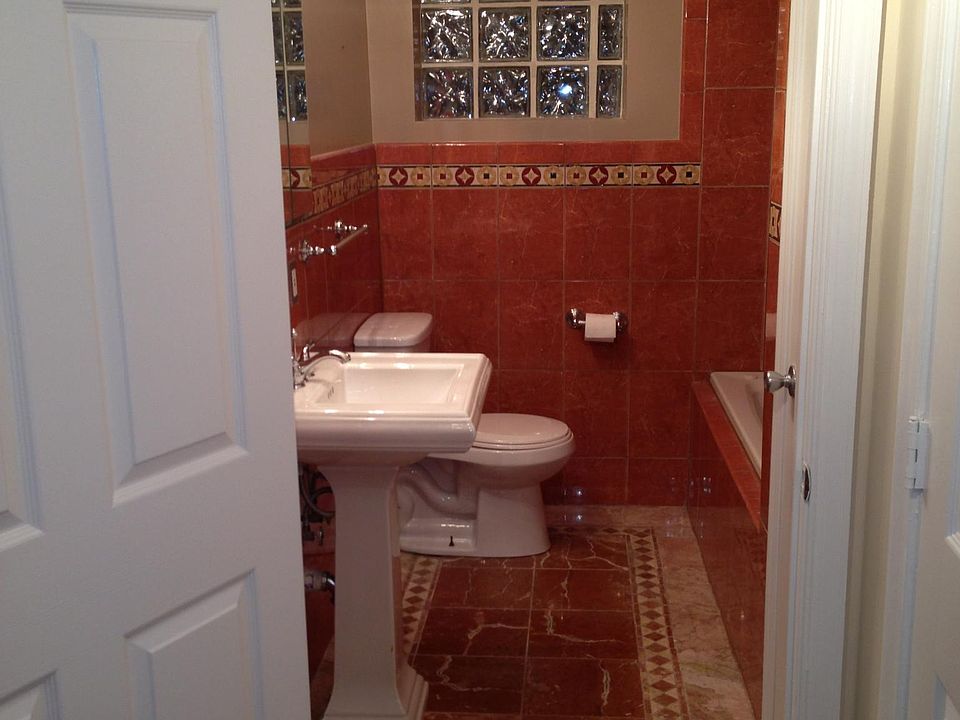 2nd image of 49 U St NW #B