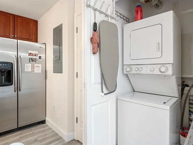 318 Rindge Ave #204 — Photo 11