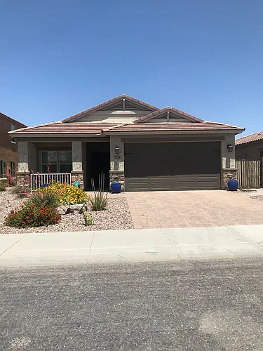 2724 E Bellerive Dr Photo 1