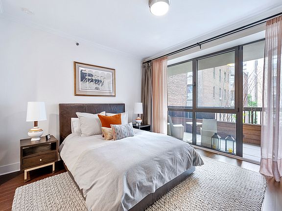5th image of 238 W 108th St #3/4