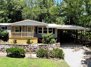 226 Wallace Dr, Rockaway Beach, MO 65740