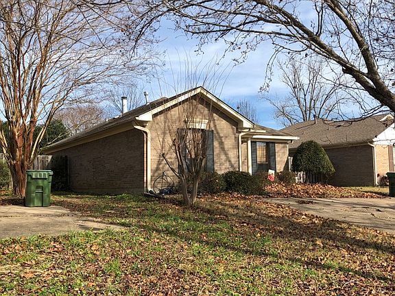 2nd image of 6049 Arbor Glen Dr
