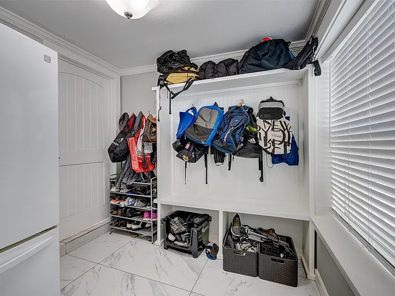 5205 Irvington Blvd — Photo 43