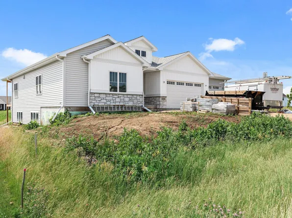 6695 Grouse Woods, Windsor, WI 53532
