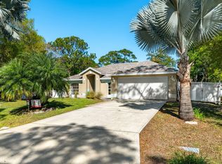 1681 Walker St SE, Palm Bay, FL 32909