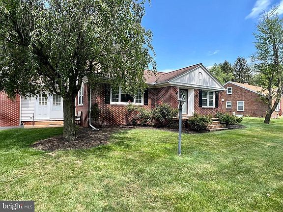 2nd image of 517 Groff Ave