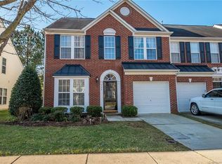 153 Cypress Landing Dr, Mooresville, NC 28117